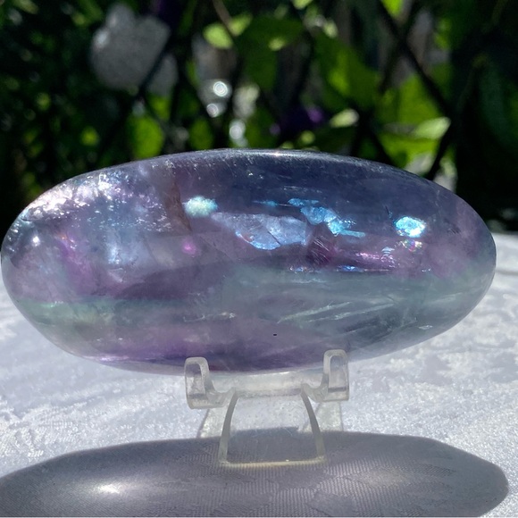 Giant Rainbow Fluorite Palm Stone - Picture 12 of 15